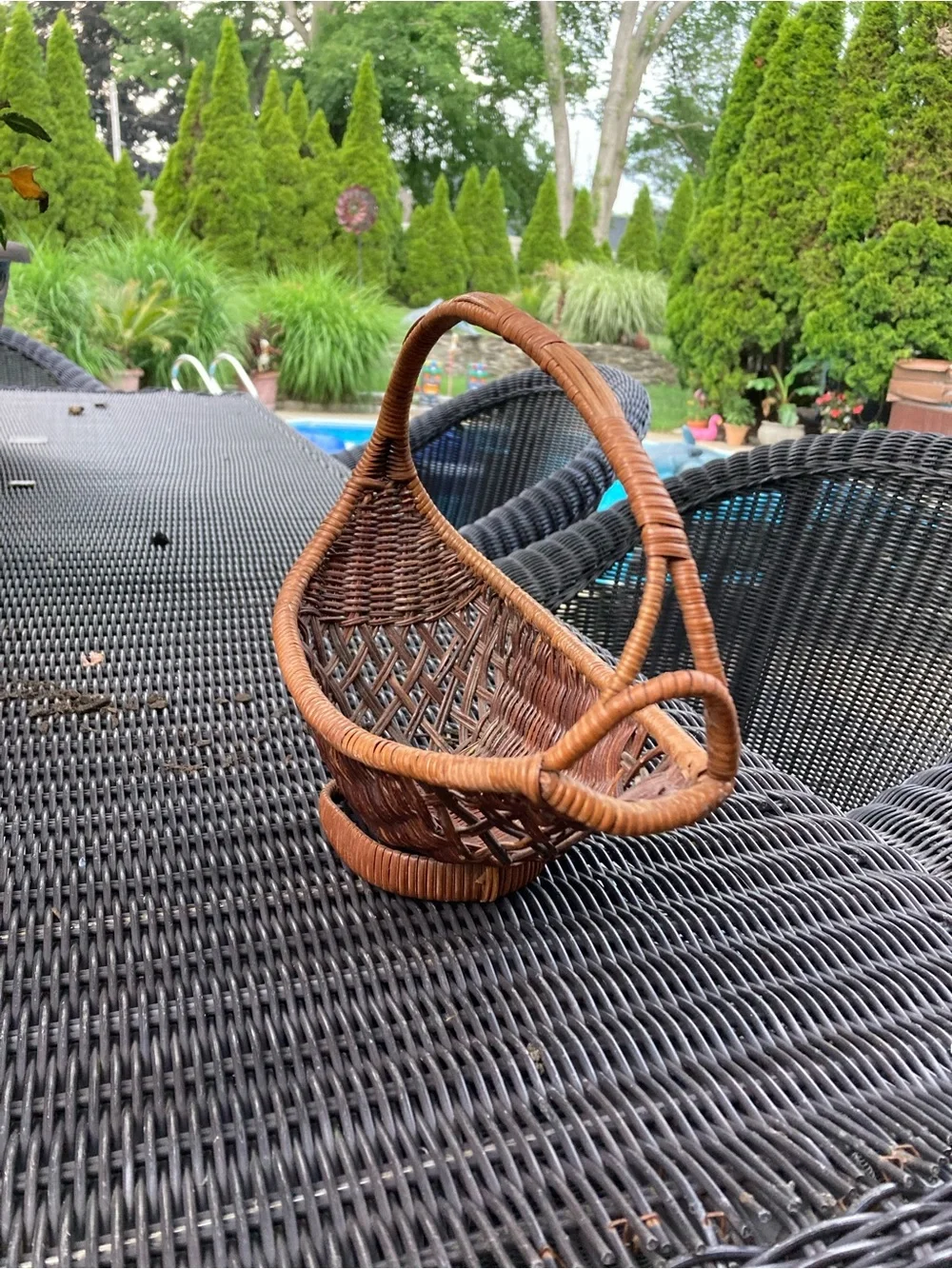 Vintage wicker wine bottle holder